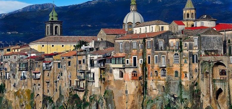 Sant’Agata de’ Goti. Scuola di Bagnoli, l’opposizione: “Gravi inadeguatezze”