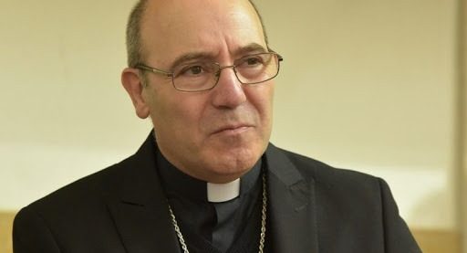 Benevento, l’arcivescovo Accrocca scrive ai giovani sanniti: “Vaccinatevi e, se possibile, fate vacanze alternative”