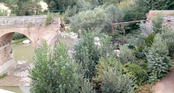 Apice, crollo parziale del Ponte sul fiume Calore