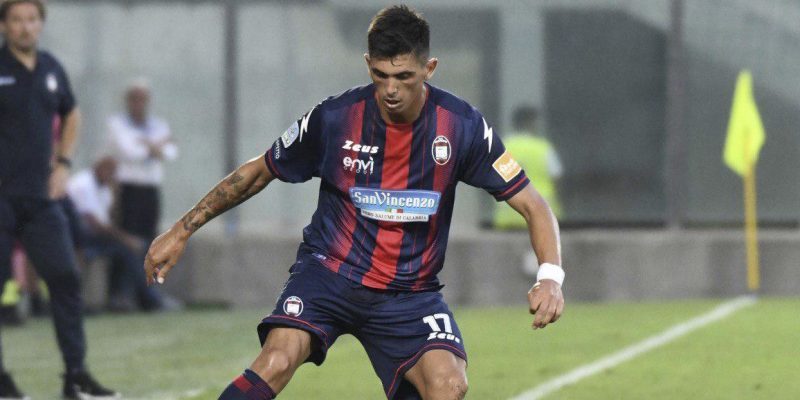 Serie B, Calciomercato: Molina in uscita dal Crotone, giallorossi alla finestra