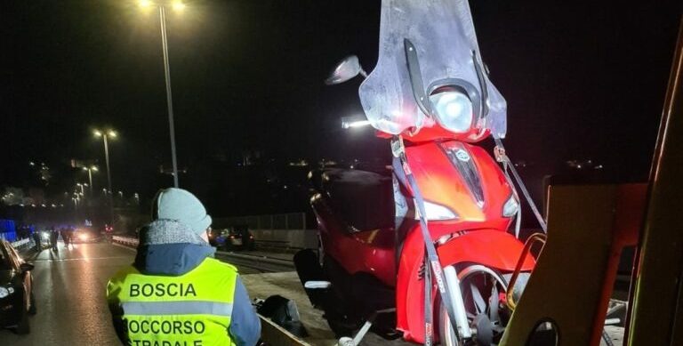 Benevento, incidente mortale nella notte: 16enne perde la vita