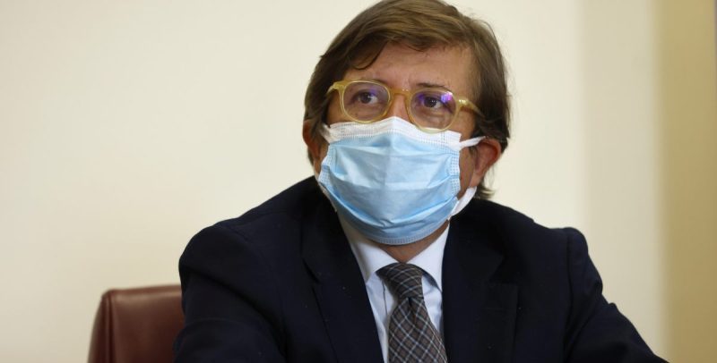 Sileri: “Covid vicino a diventare una semplice influenza. Più facile distinguere positivo da malato”