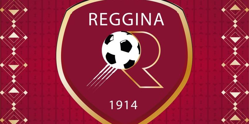 Reggina, è arrivato il deferimento della FIGC: ecco cosa rischia