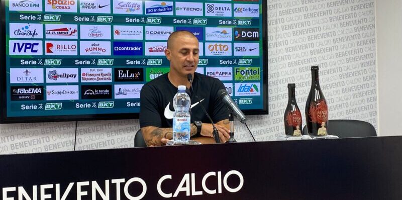 Cannavaro: “Questo punto ci va stretto, mi è piaciuto l’atteggiamento. Ringrazio i tifosi”