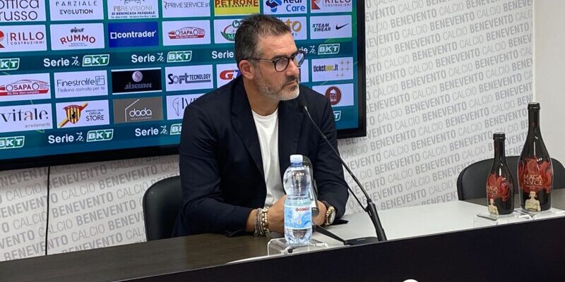 Lucarelli: “Benevento grande squadra ma rigore inesistente: volevo abbandonare la panchina”