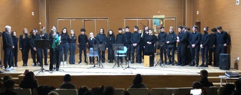 “Musica e parole… per non dimenticare”: concerto realizzato dagli alunni del Lombardi di Airola