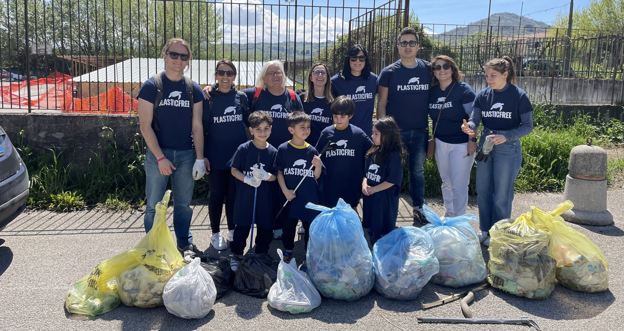 San Giorgio del Sannio, giornata ecologica: volontari ripuliscono strade del Paese