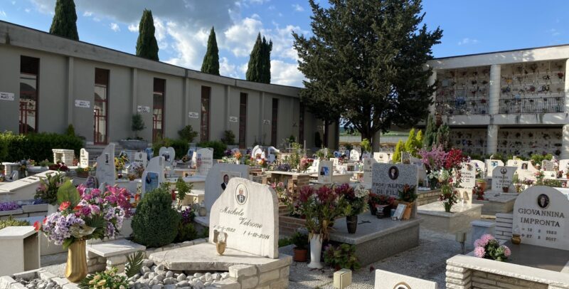 Benevento| Commemorazione dei defunti, gli orari di apertura del cimitero cittadino