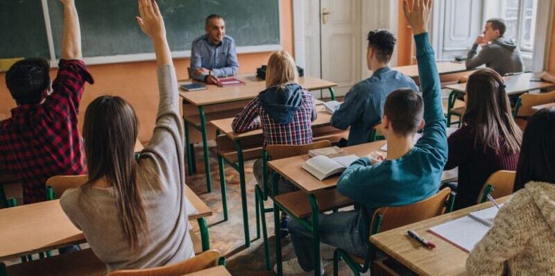 Psicologi in classe, al via il servizio in Campania