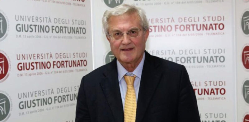 L’Unifortunato festeggia il 75esimo compleanno del Magnifico Rettore, Prof. Giuseppe Acocella