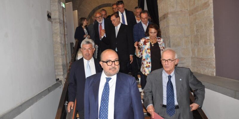 Benevento, il Ministro Gennaro Sangiuliano in visita al Tempio di Iside