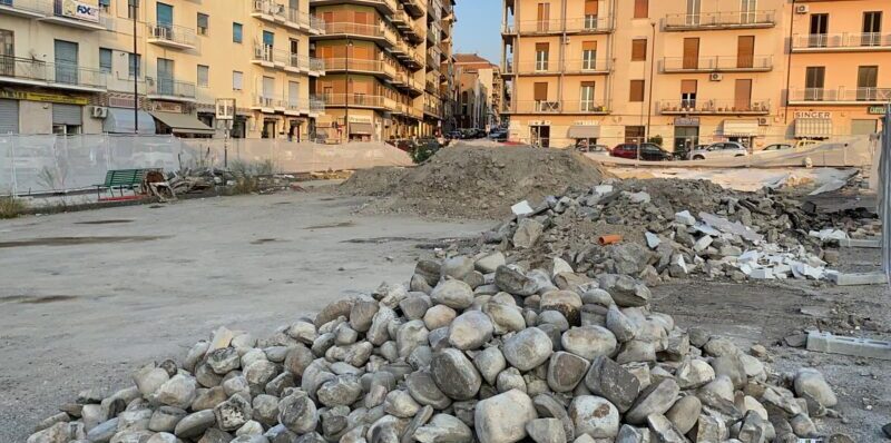 Piazza Cardinal Pacca, il Pd: “Il progetto Pics un fallimento annunciato, non poteva che finire male”