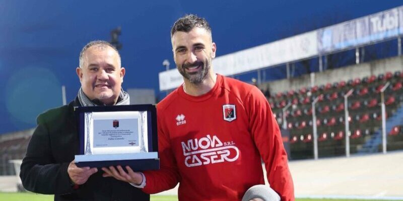 Benevento, l’ex Ceravolo festeggia le 500 presenze in campionato tra i professionisti