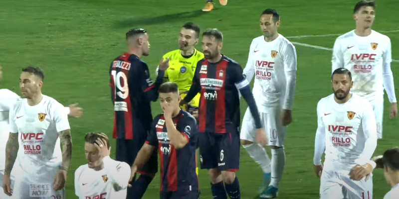 Crotone-Benevento 0-0, le pagelle dei giallorossi