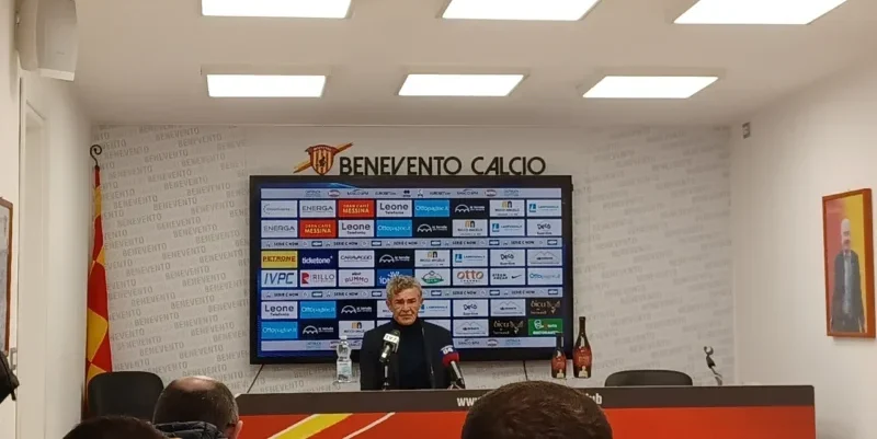 Benevento, Auteri: “Dovevamo sbloccarla nel primo tempo, non siamo stati freddi e nel finale siamo diventati nervosi”