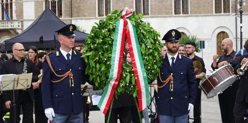 FOTO E VIDEO – Festa della Repubblica: a Piazza Castello la cerimonia in occasione del 78° Anniversario