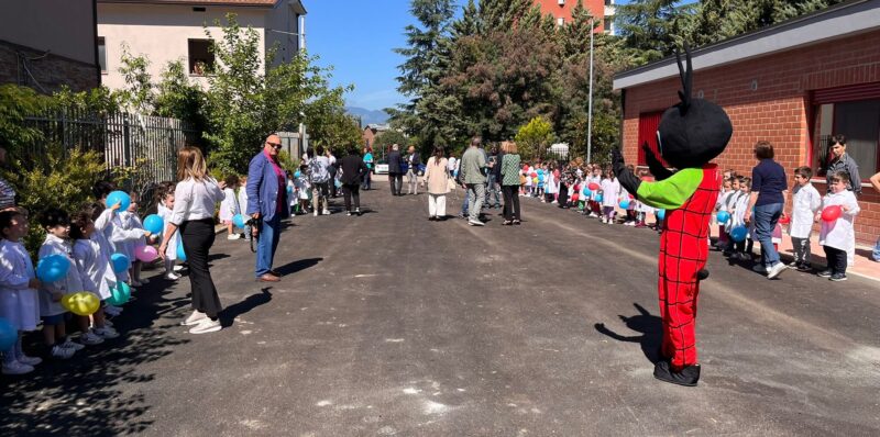 FOTO – Inaugurata la scuola di Cretarossa, Mastella: “Stiamo cambiando la geografia strutturale della città”