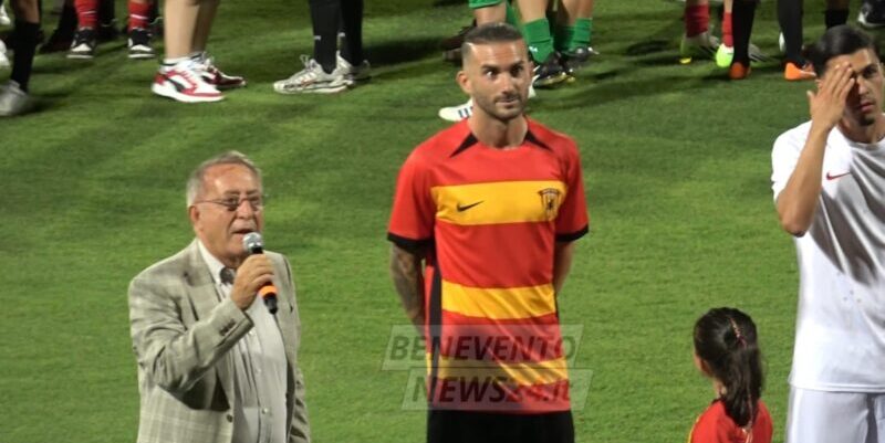 FOTO – Benevento, ecco le divise ufficiali per la stagione 2024-25