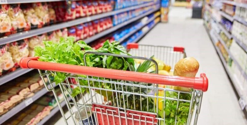 Voucher sociali per l’acquisto di generi alimentari e prodotti di prima necessità: c’è l’avviso