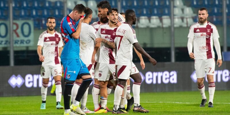 Coppa Italia Serie C, ottavi di finale: manita del Taranto al Catania, poker dell’Avellino