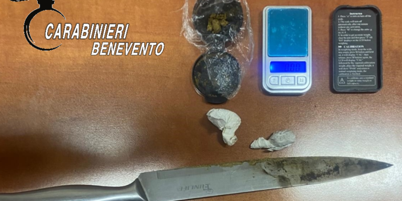 Benevento, nasconde hashish negli slip: arrestato 17enne