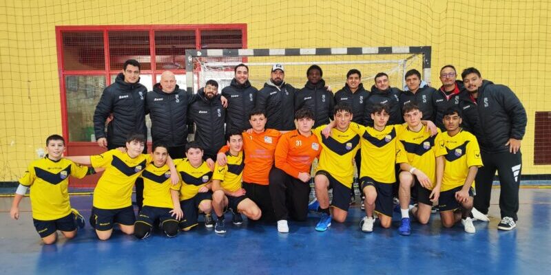 Pallamano, riparte la stagione dell’H.C. Sannio Benevento: vittoria che blinda il 1° posto per la serie B e l’under 16