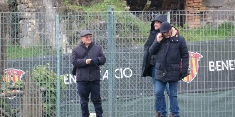 Benevento, l’immobilismo sul mercato e le parole di Vigorito