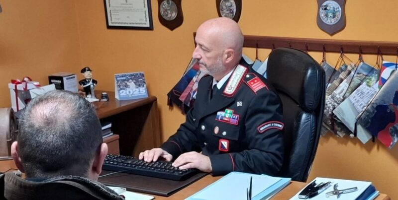 Tentano di truffare alcuni anziani: i colpi falliscono grazie ai consigli dei Carabinieri