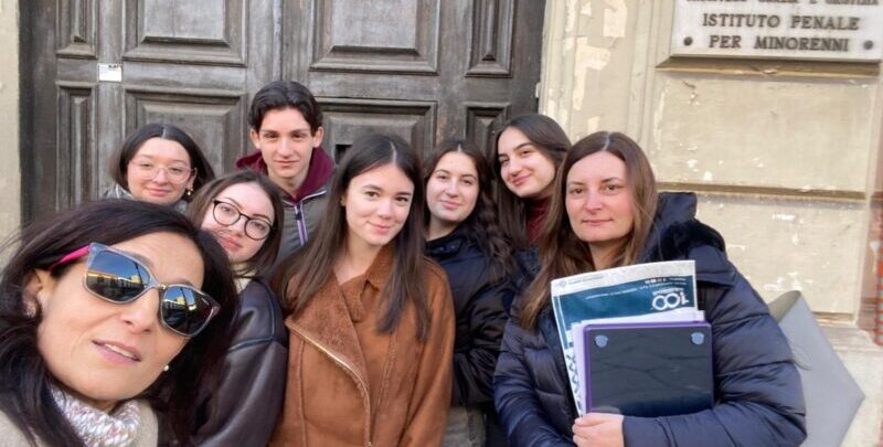 Airola, un ponte tra due realtà: studenti e detenuti insieme per il progetto di scrittura creativa “LIB(e)RI TRA LE RIGHE”