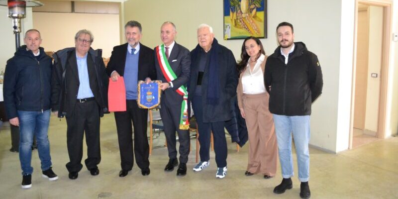 L’ambasciatore messicano in Italia visita la casa vinicola padulese Rossovermiglio