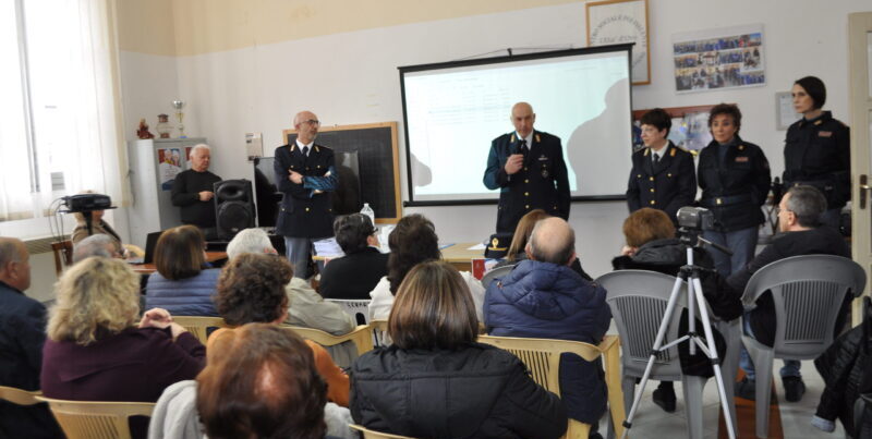 San Salvatore Telesino, continua la campagna di prevenzione contro le truffe agli anziani promossa dalla Polizia di Stato