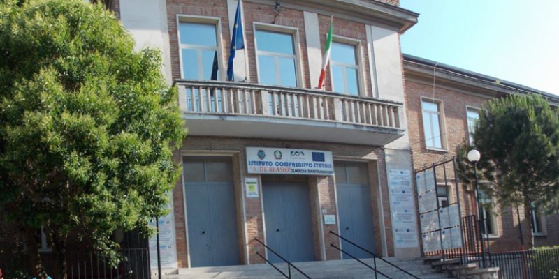 Guardia Sanframondi, l’opposizione denuncia la revoca del finanziamento per l’ex edificio scolastico ‘De Blasio’