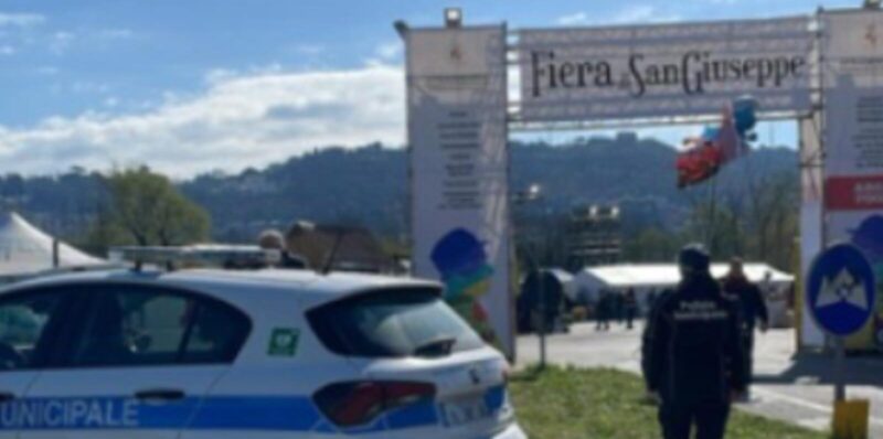 Fiera di San Giuseppe, la Municipale sequestra  288 capi d’abbigliamento